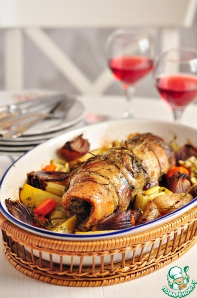 Запеченный рулет из бараньей лопатки с ароматными травами Запеченный рулет из бараньей лопатки с ароматными травами