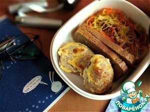 Запечённые котлеты из индейки с кориандром