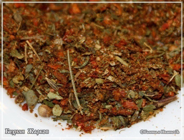 Жаркое из баранины с айвой "Бехили Жаркоп" Жаркое из баранины с айвой "Бехили Жаркоп"