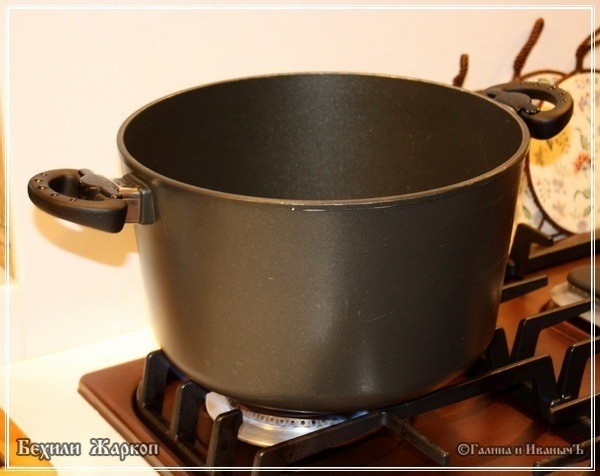 Жаркое из баранины с айвой "Бехили Жаркоп" Жаркое из баранины с айвой "Бехили Жаркоп"