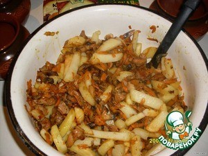 Жаркое по-домашнему в горшочках