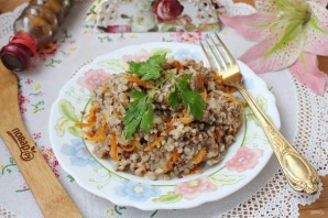 Гречневая каша с паштетом Гречневая каша с паштетом