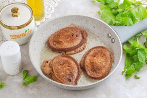 Шоколадные оладьи на кефире Шоколадные оладьи на кефире