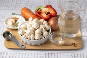 Маринованные шампиньоны с овощами Маринованные шампиньоны с овощами
