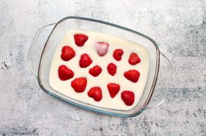 Клубнично-сметанное желе Клубнично-сметанное желе