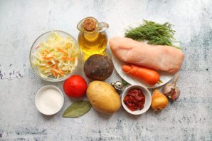 Борщ с квашеной капустой, свеклой и курицей Борщ с квашеной капустой, свеклой и курицей
