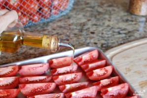 Помидоры, сушеные в духовке Помидоры, сушеные в духовке