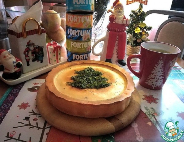 Пирог с начинкой из тунца Пирог с начинкой из тунца