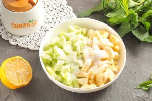 Бананово-огуречное мороженое Бананово-огуречное мороженое