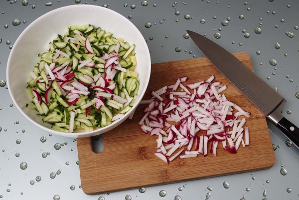 Окрошка на квасе Окрошка на квасе