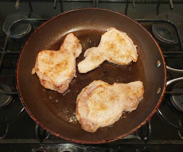 Мясо по-французски с грибами