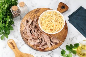 Суп из гуся с лапшой Суп из гуся с лапшой