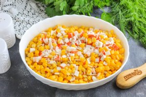 Крабовый салат на Новый год Дракона Крабовый салат на Новый год Дракона