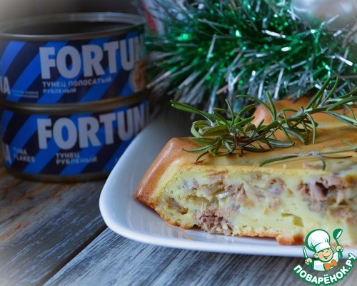 Заливной пирог с тунцом и жареным луком Заливной пирог с тунцом и жареным луком