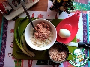 Пирог с начинкой из тунца Пирог с начинкой из тунца