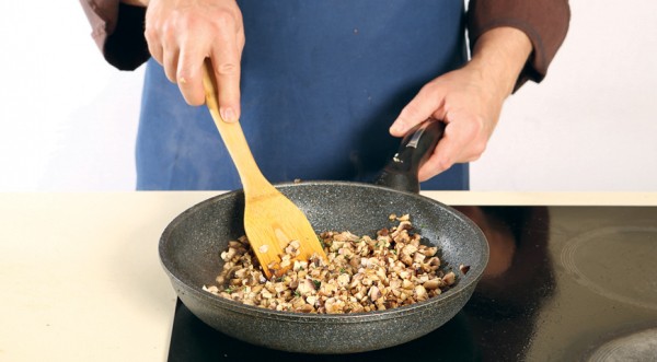 Биф Веллингтон из вырезки, пошаговый рецепт с фото на 588 ккал Биф Веллингтон из вырезки, пошаговый рецепт с фото на 588 ккал