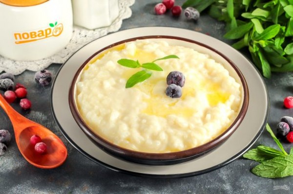 Рисовая каша на молоке в мультиварке Редмонд Рисовая каша на молоке в мультиварке Редмонд