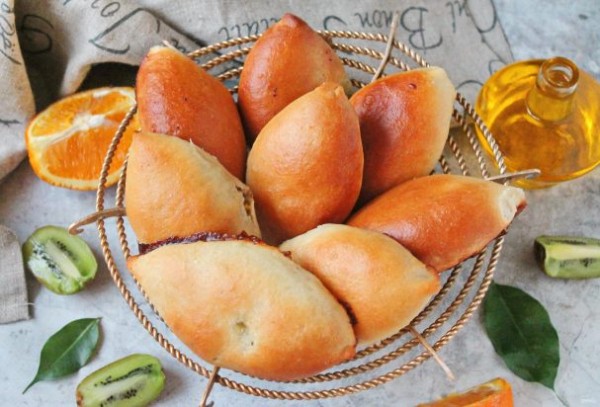 Пирожки с фруктами в духовке Пирожки с фруктами в духовке