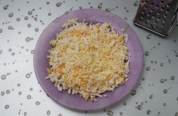 Селедка под шубой — 3 рецепта Селедка под шубой — 3 рецепта