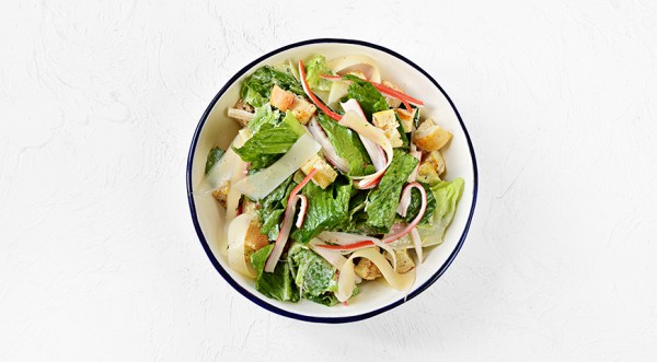 Салат цезарь с крабовыми палочками, пошаговый рецепт с фото на 505 ккал