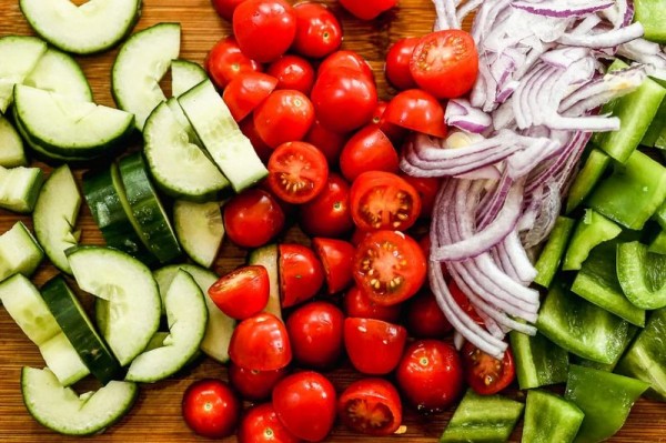 
Классический Греческий салат – 9 пошаговых рецептов с фетаксой	