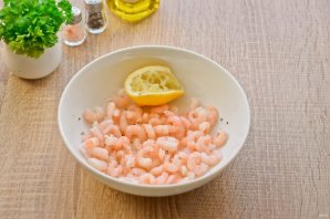 Салат из авокадо с креветками без майонеза Салат из авокадо с креветками без майонеза