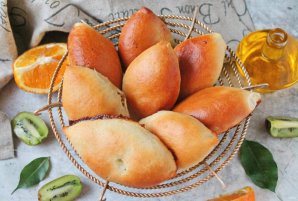 Пирожки с фруктами в духовке Пирожки с фруктами в духовке