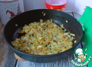 Заливной пирог с тунцом и жареным луком Заливной пирог с тунцом и жареным луком