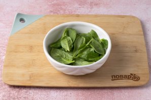 Салат из клубники и киви Салат из клубники и киви