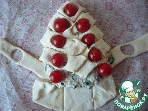 Рождественская елка из слоеного теста