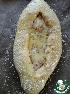 А-ля "Хачапури" с тунцом А-ля "Хачапури" с тунцом