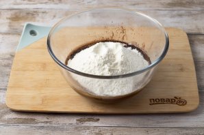 Кекс с яблоками и какао Кекс с яблоками и какао