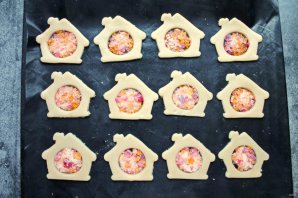 Стеклянное печенье "Снеговик в домике" Стеклянное печенье "Снеговик в домике"