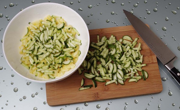 Окрошка на квасе Окрошка на квасе