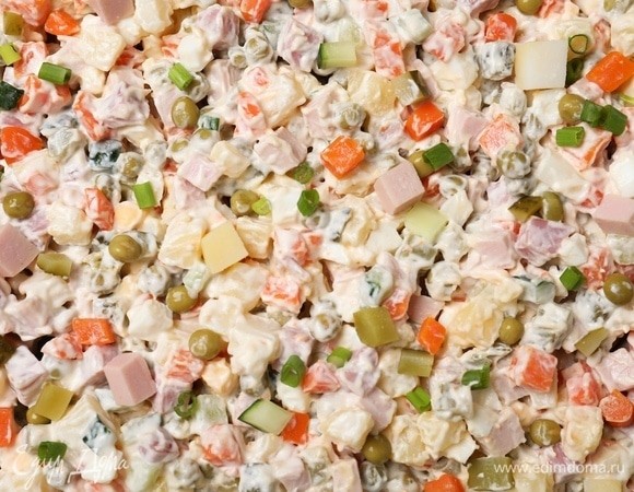 Оливье по-новому: диетолог Соломатина раскрыла свой полезный рецепт салата Оливье по-новому: диетолог Соломатина раскрыла свой полезный рецепт салата