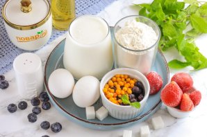 Блинчики с ягодным соусом Блинчики с ягодным соусом