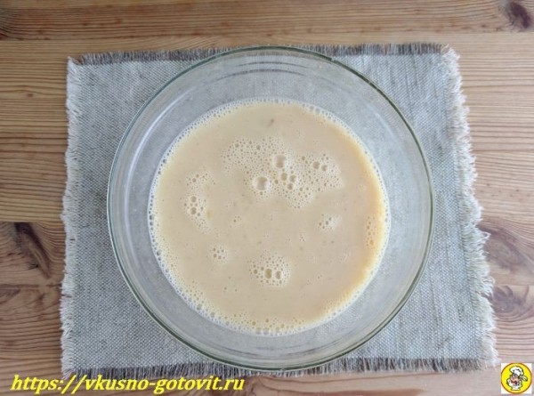 Пышный омлет в духовке — рецепт на молоке с колбасой
Пышный омлет в духовке — рецепт на молоке с колбасой