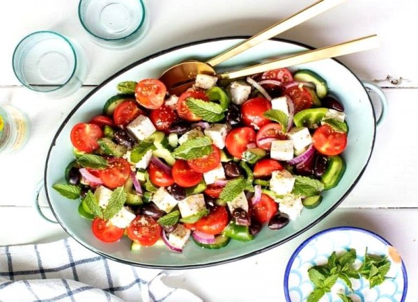 
Классический Греческий салат – 9 пошаговых рецептов с фетаксой	