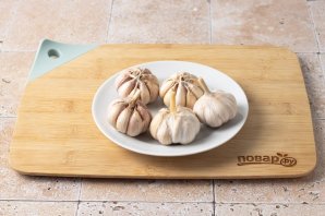 Маринованный чеснок по-азербайджански Маринованный чеснок по-азербайджански