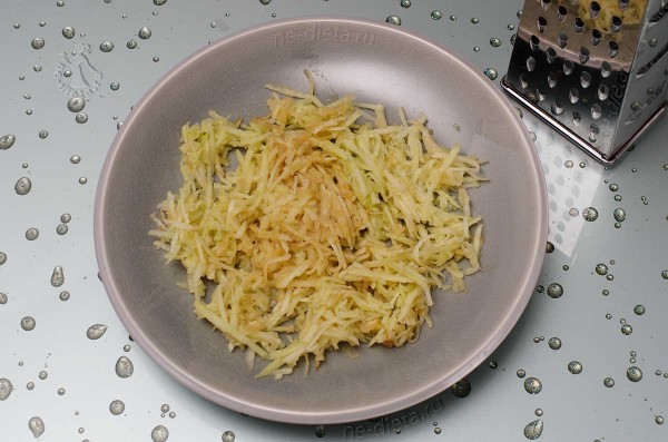 Слоеный салат с говядиной и корейской морковью Слоеный салат с говядиной и корейской морковью