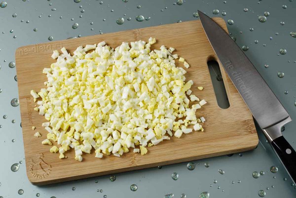 Салат из кальмаров с яблоком и апельсином Салат из кальмаров с яблоком и апельсином