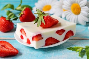 Клубнично-сметанное желе Клубнично-сметанное желе