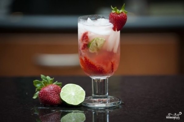 Коктейль "Клубничная Маргарита" Коктейль "Клубничная Маргарита"