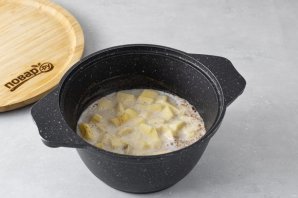 Овсяная каша с яблоком и бананом Овсяная каша с яблоком и бананом