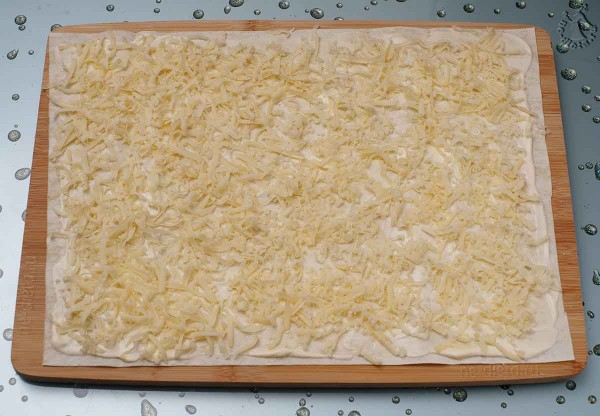 Рулет из лаваша с курицей Рулет из лаваша с курицей