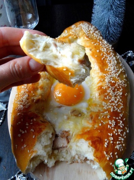 А-ля "Хачапури" с тунцом А-ля "Хачапури" с тунцом