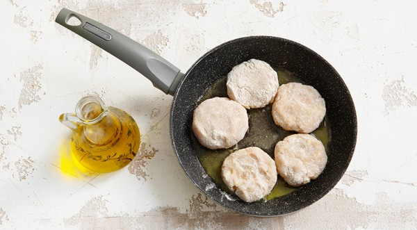 Быстрые котлеты из фарша, пошаговый рецепт с фото на 717 ккал Быстрые котлеты из фарша, пошаговый рецепт с фото на 717 ккал