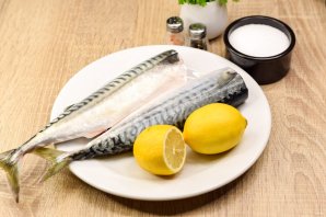 Скумбрия на соли с лимоном Скумбрия на соли с лимоном