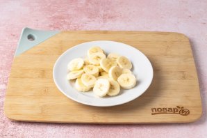 Молочный коктейль без блендера и миксера с бананом Молочный коктейль без блендера и миксера с бананом