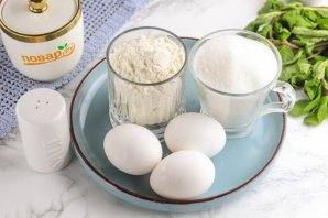 Бисквит в стеклянной форме в духовке Бисквит в стеклянной форме в духовке